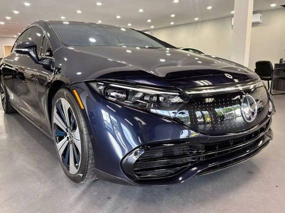 MERCEDES-BENZ EQS-CLASS SEDAN 2022 W1KCG4EB7NA001972 image
